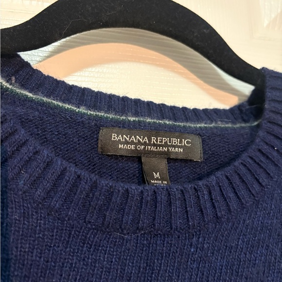 Banana Republic Wool Sweater - Picture 2 of 2